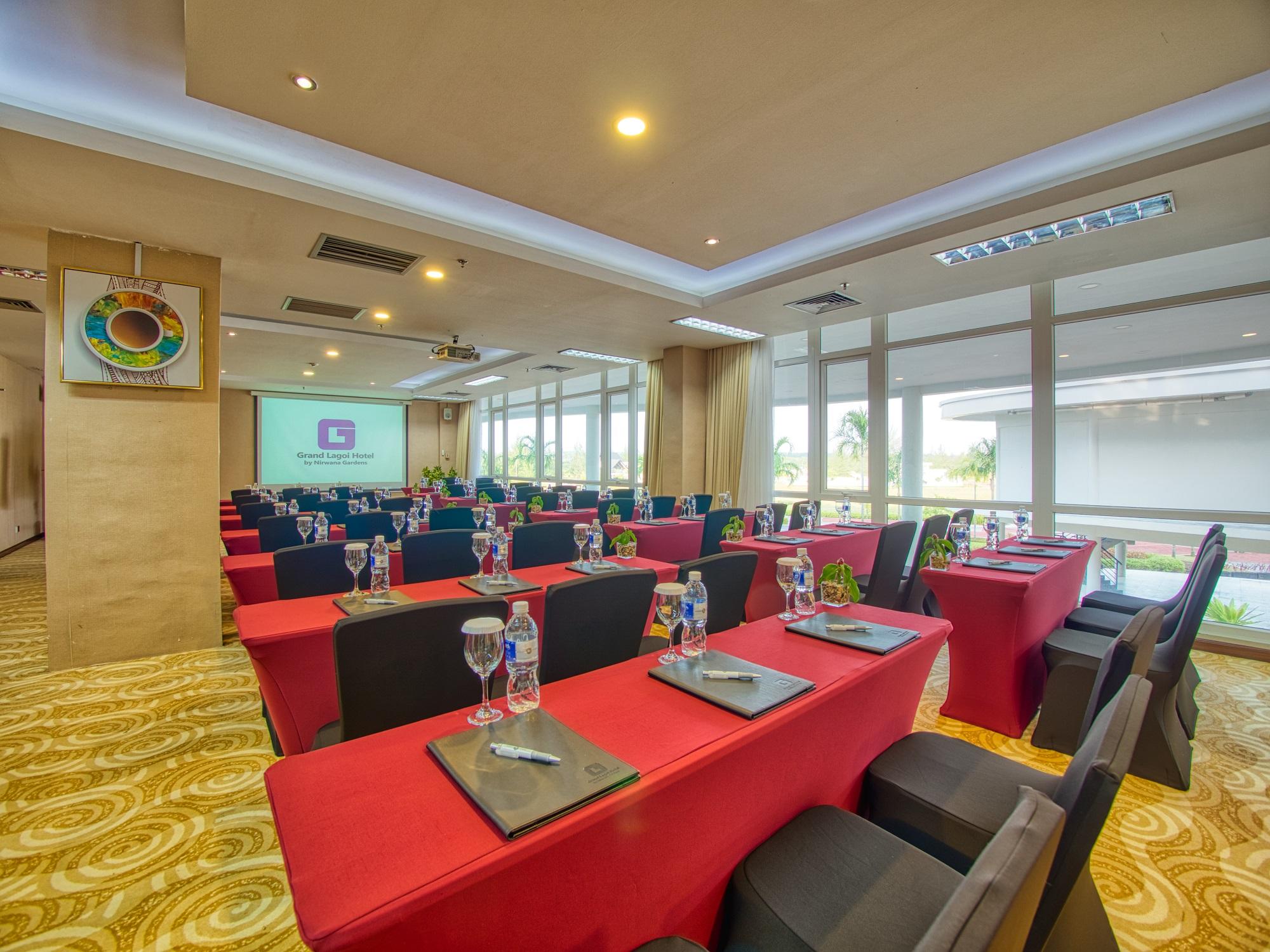 Grand Lagoi Hotel Bintan Esterno foto