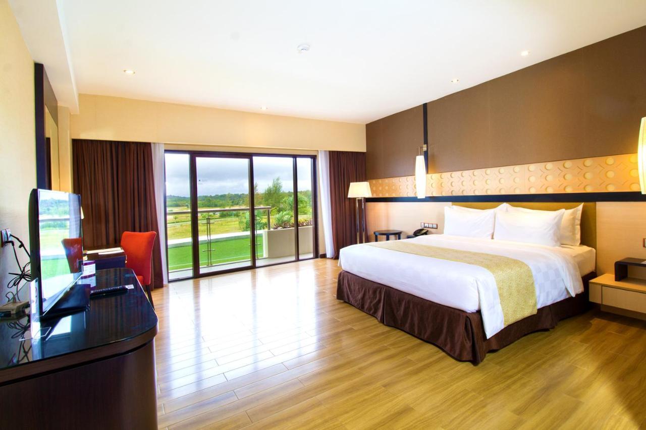 Grand Lagoi Hotel Bintan Esterno foto