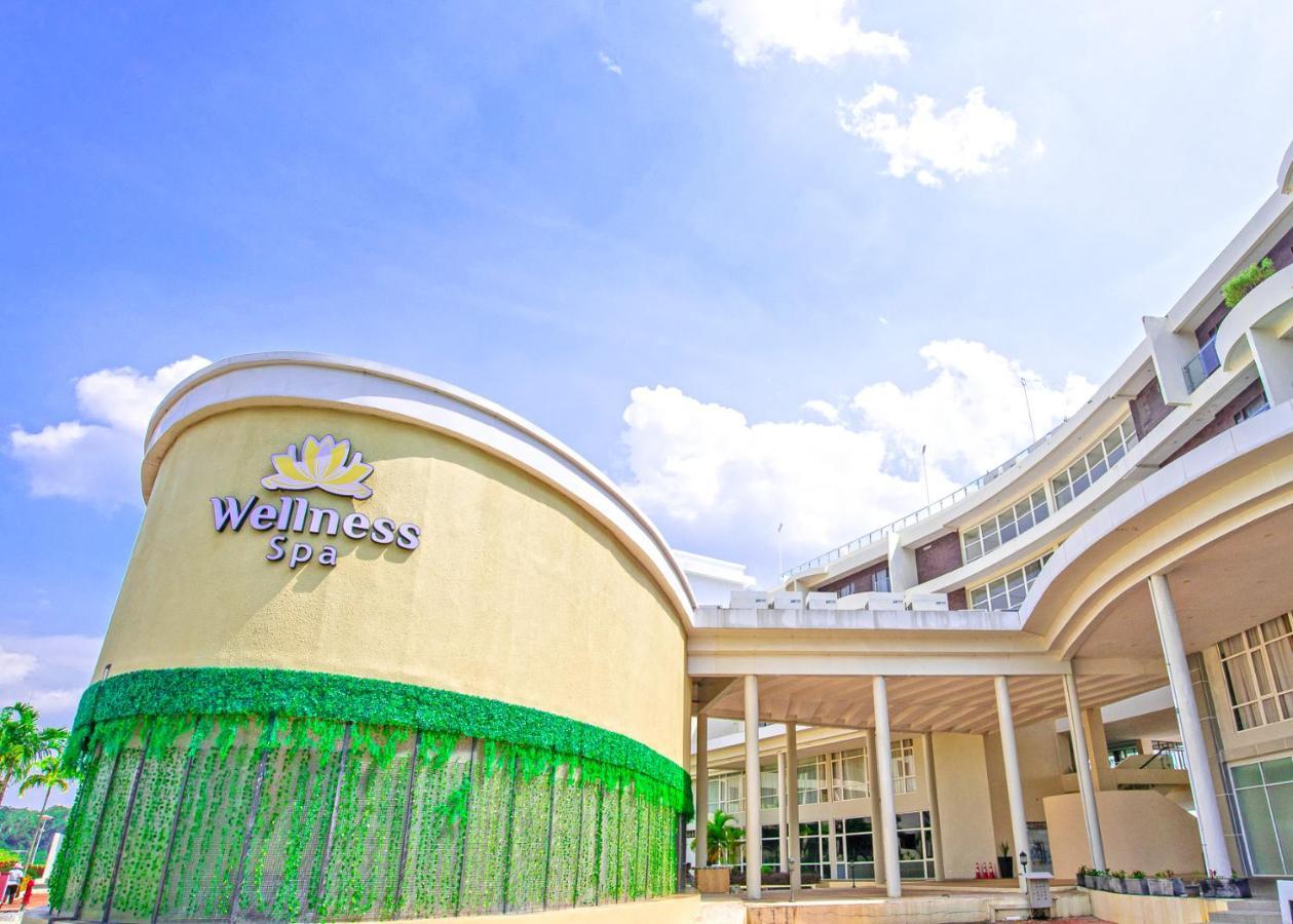 Grand Lagoi Hotel Bintan Esterno foto